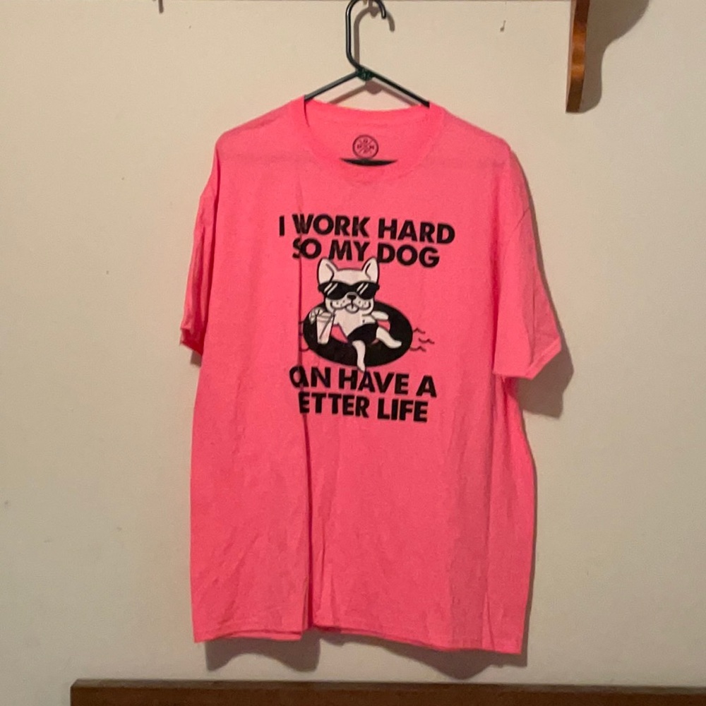 Pink tshirt size XL men or womens